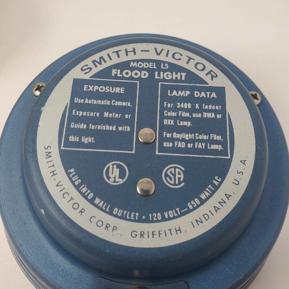 Vintage Smith-Victor Model L-5 Compact Movie Light 962 GE Beam Tested Retro - Picture 4 of 11